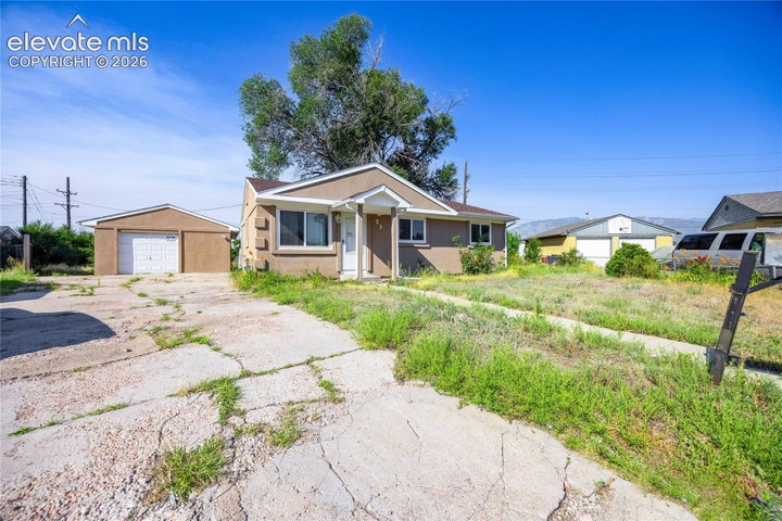 73 Jasper Drive — listing photo