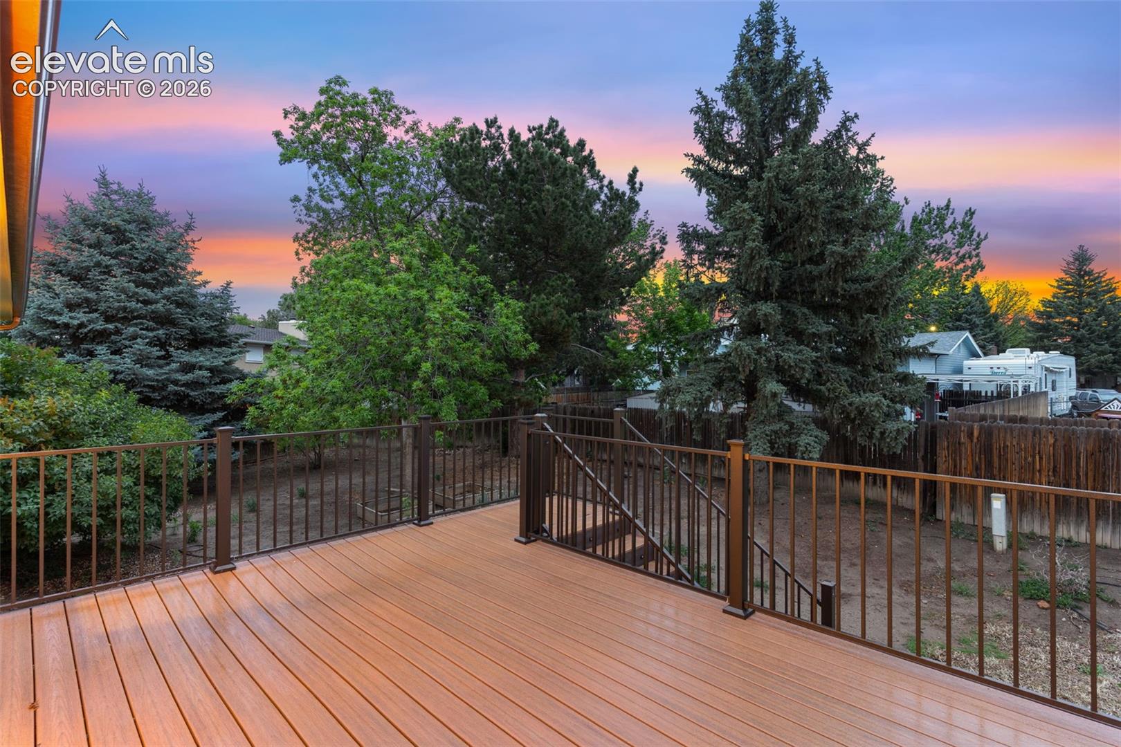 Listing photo 27 for 6973 Roaring Spring Avenue