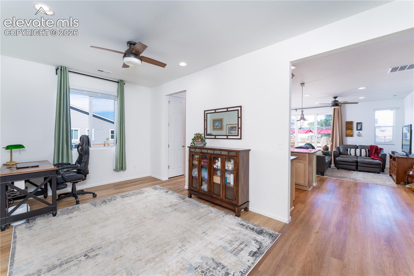 5090 Makalu Drive, photo 3