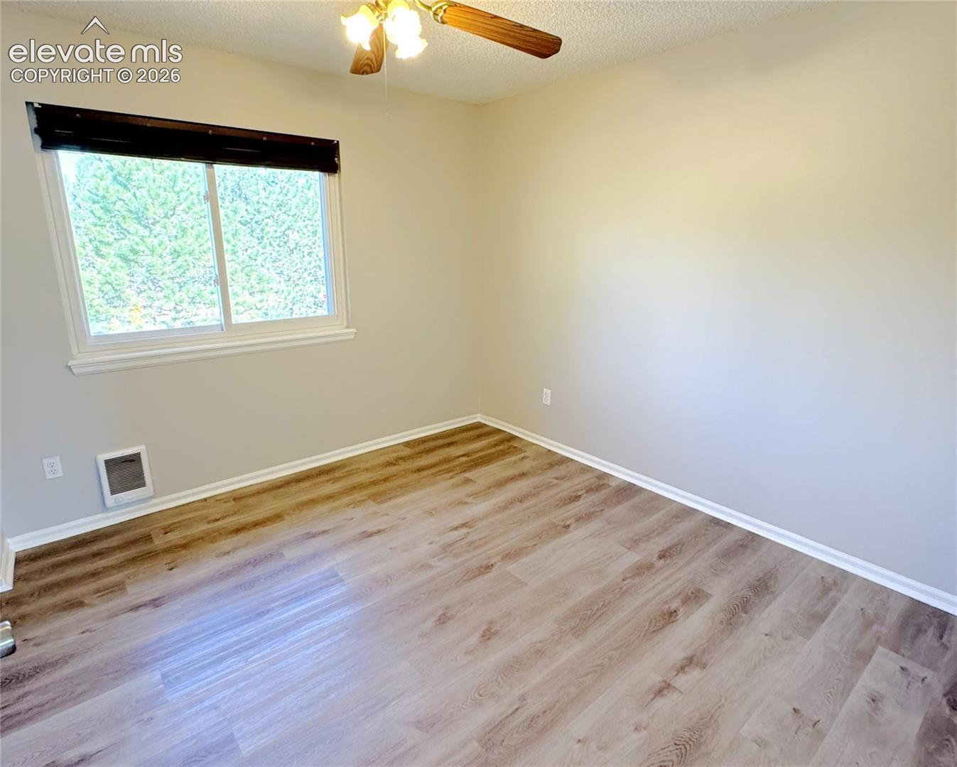 1056 Sundance Circle, photo 20