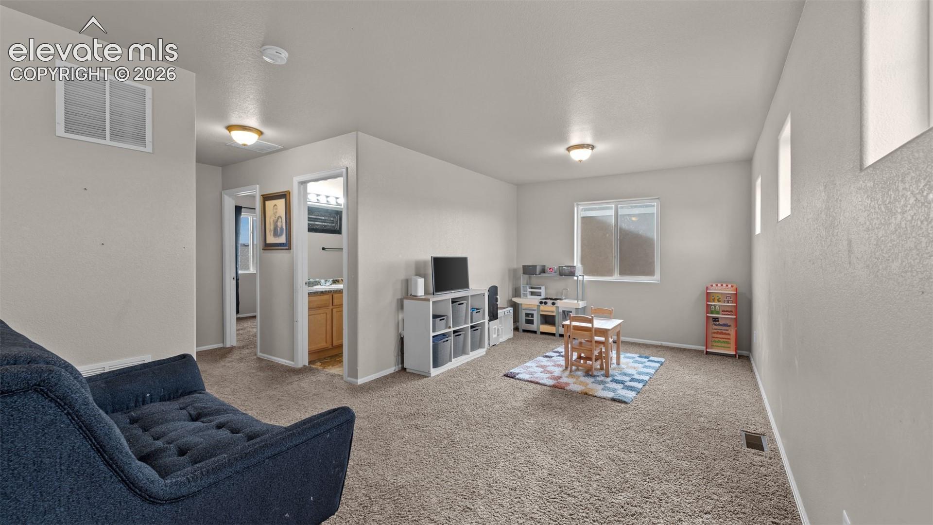 Listing photo 19 for 9774 Desert Lily Circle