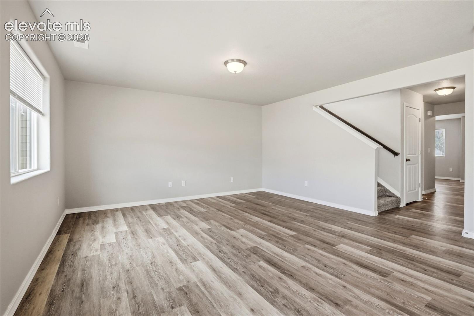 Listing photo 7 for 10725 Traders Parkway