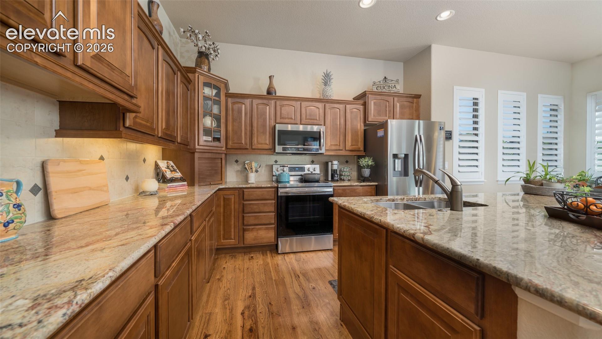 Listing photo 7 for 2455 Veneto Way
