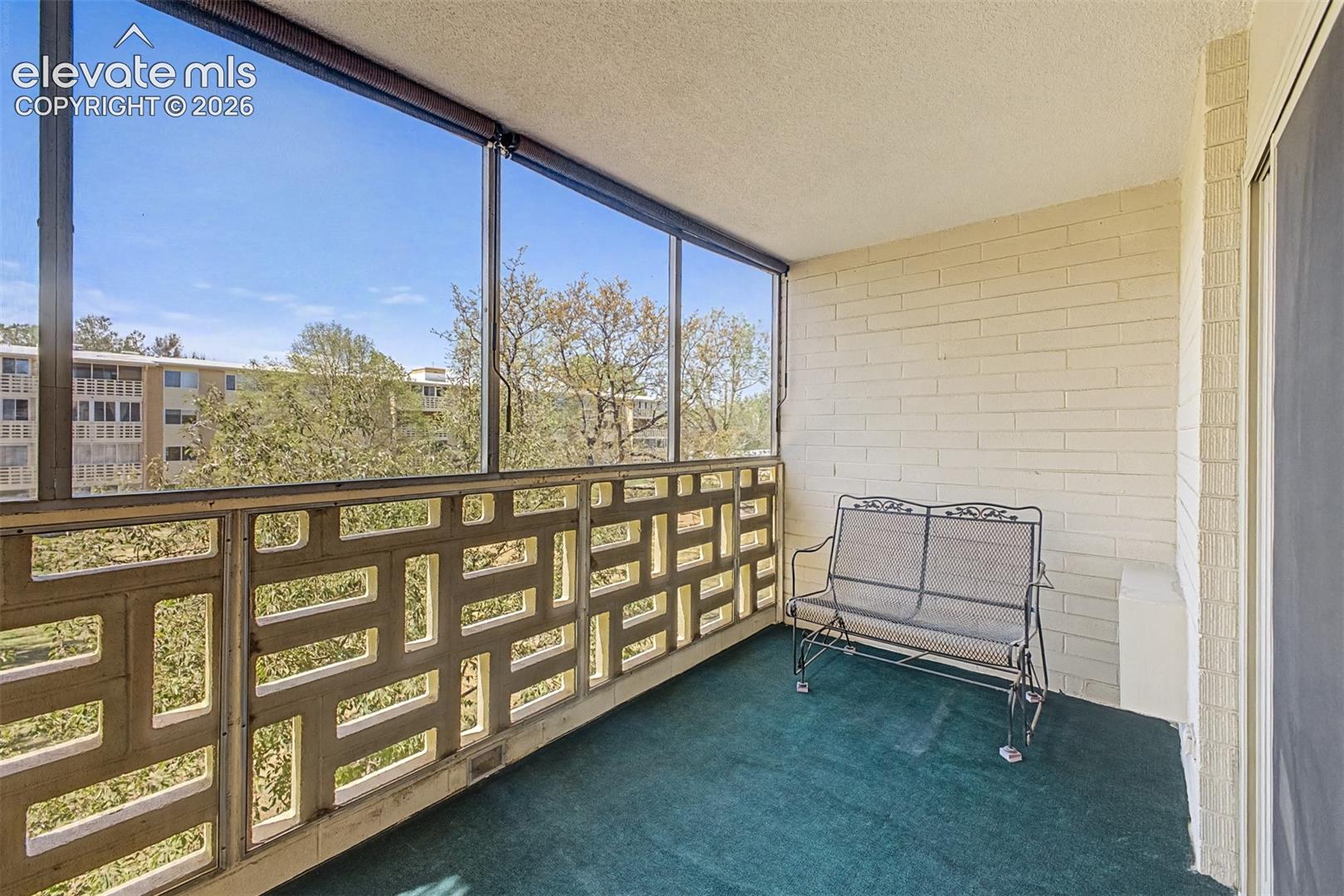 Listing photo 26 for 605 S Alton Way 12C