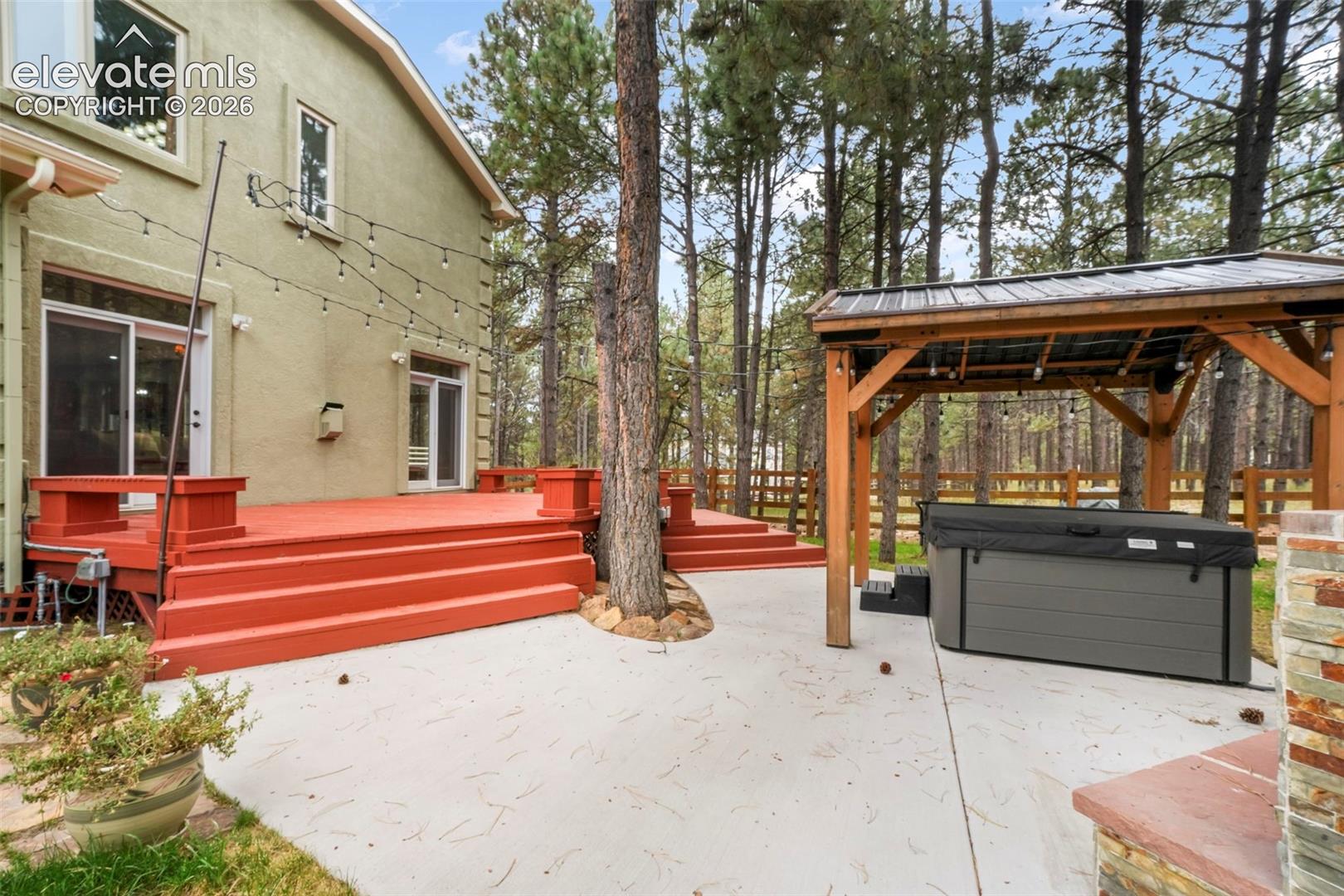 Listing photo 40 for 720 Trumpeters Court