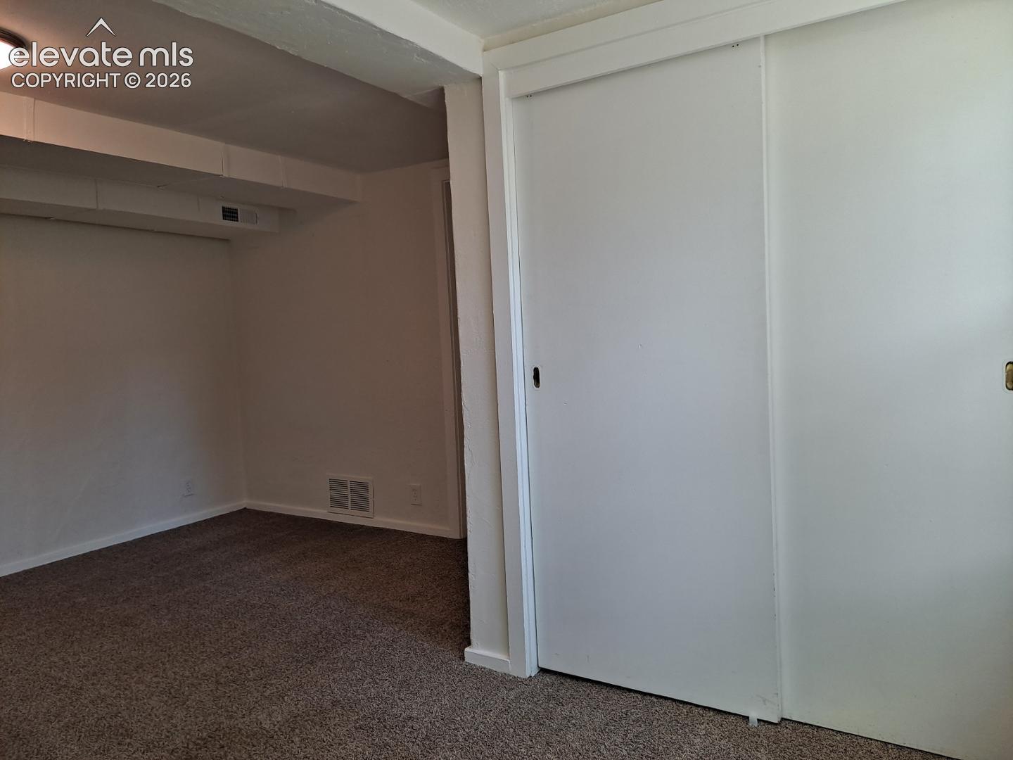 23 Dorchester Drive, photo 5