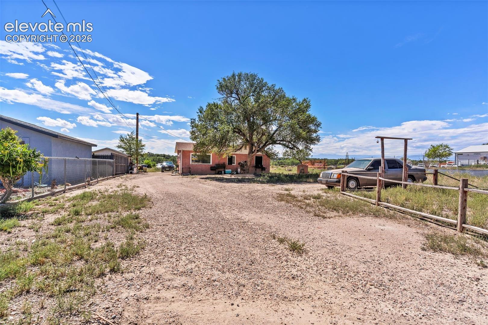 Listing photo 23 for 2120 W 11th Street