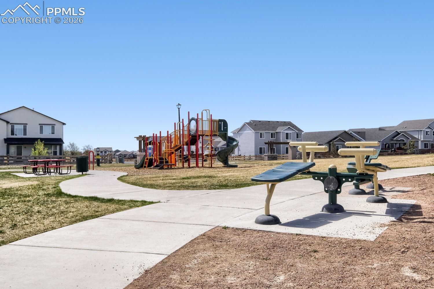 Listing photo 32 for 12555 Handles Peak Way