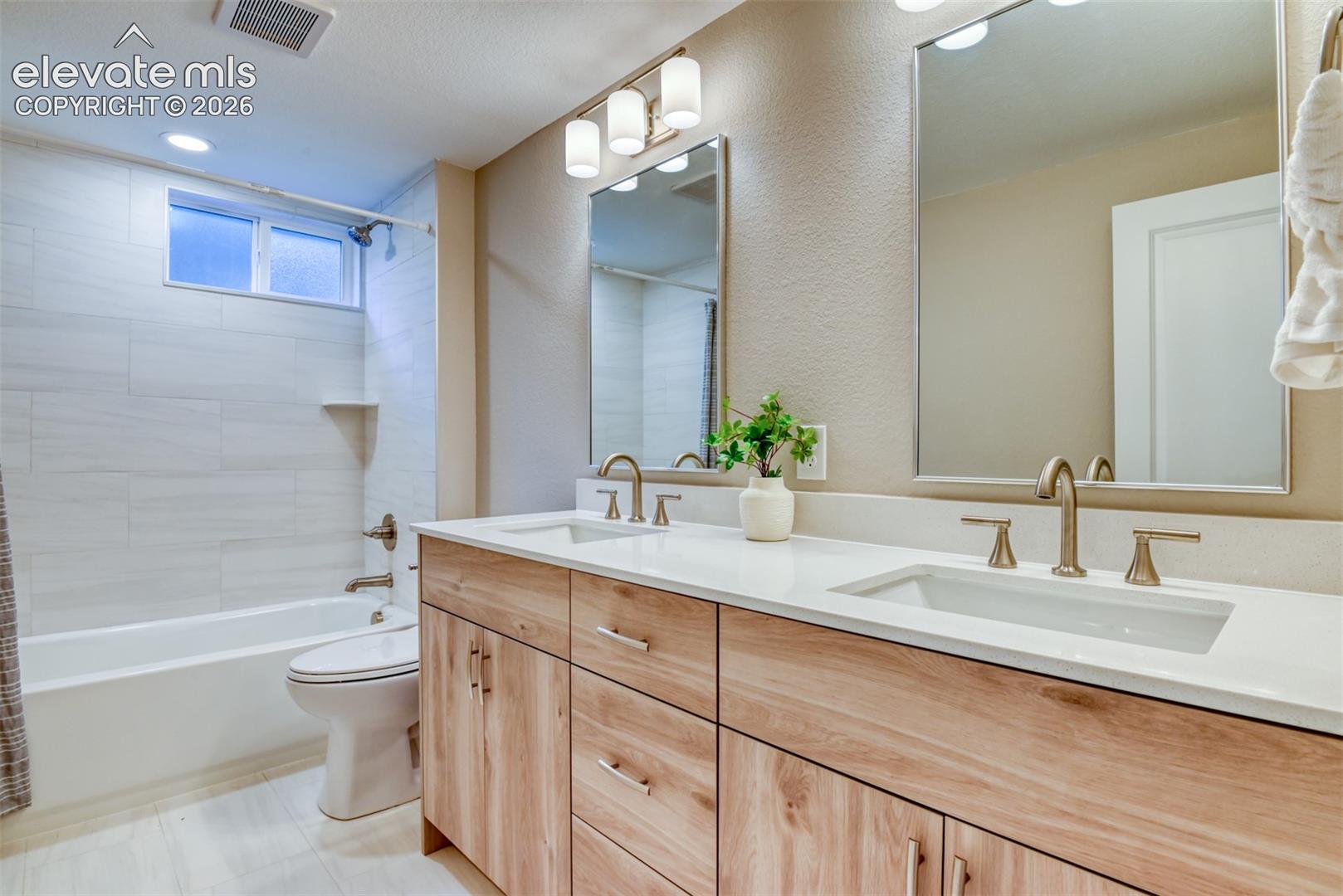Listing photo 36 for 2606 E Boulder Street