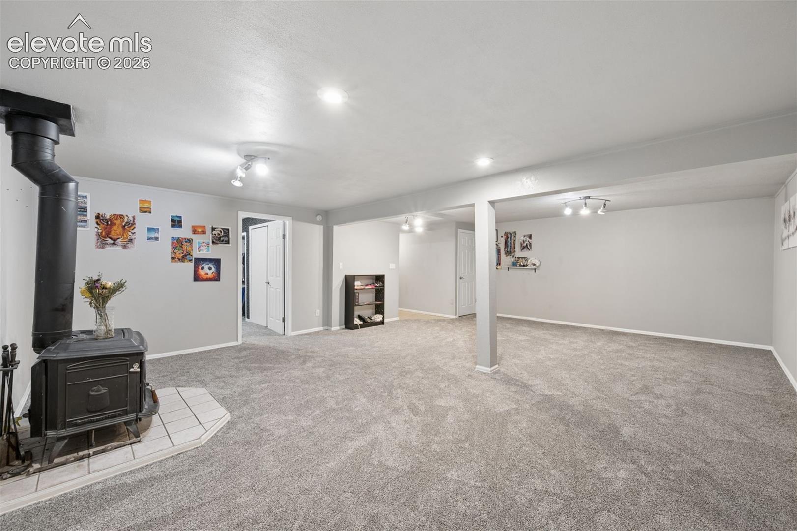 Listing photo 32 for 14015 Timber Grove Lane