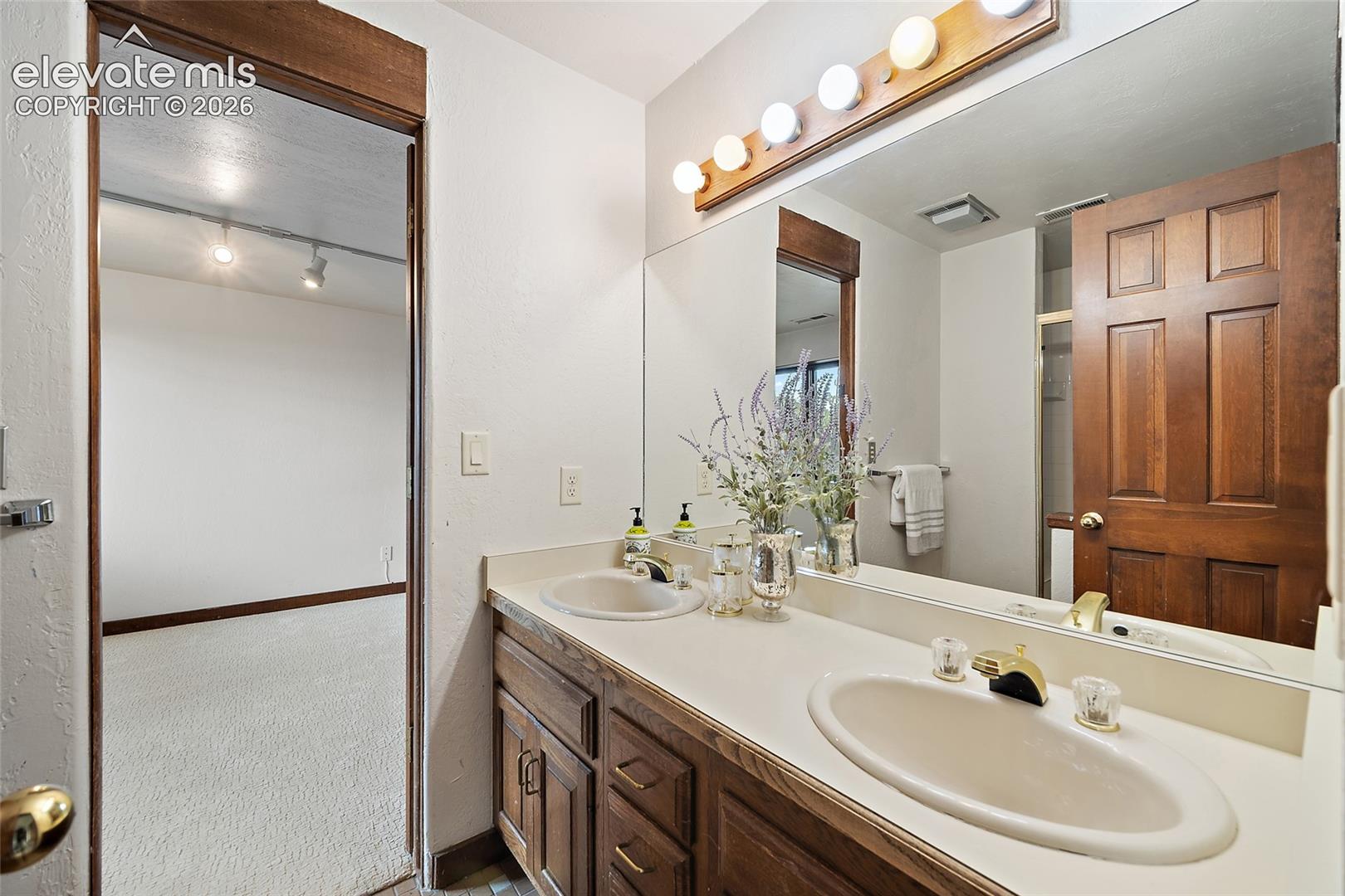 7761 Delmonico Drive, photo 35
