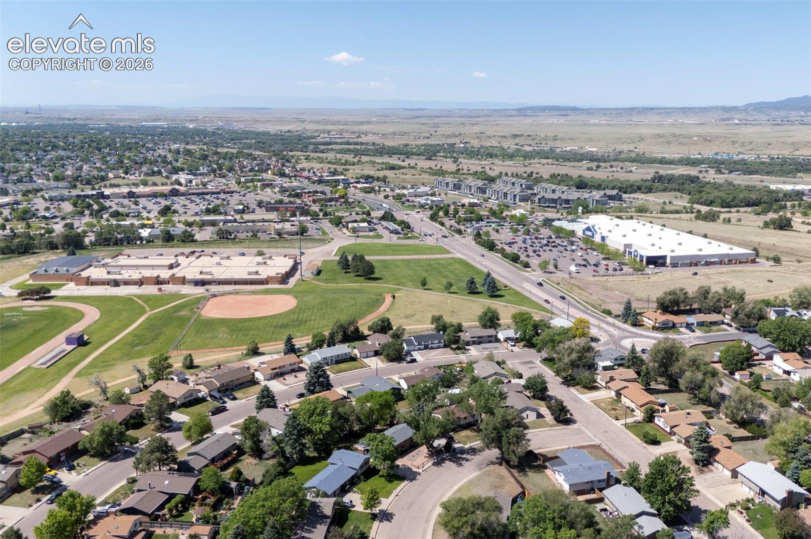 Listing photo 10 for 7443 Franconia Drive
