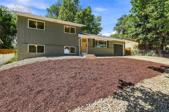 934 Bowser Drive — listing photo