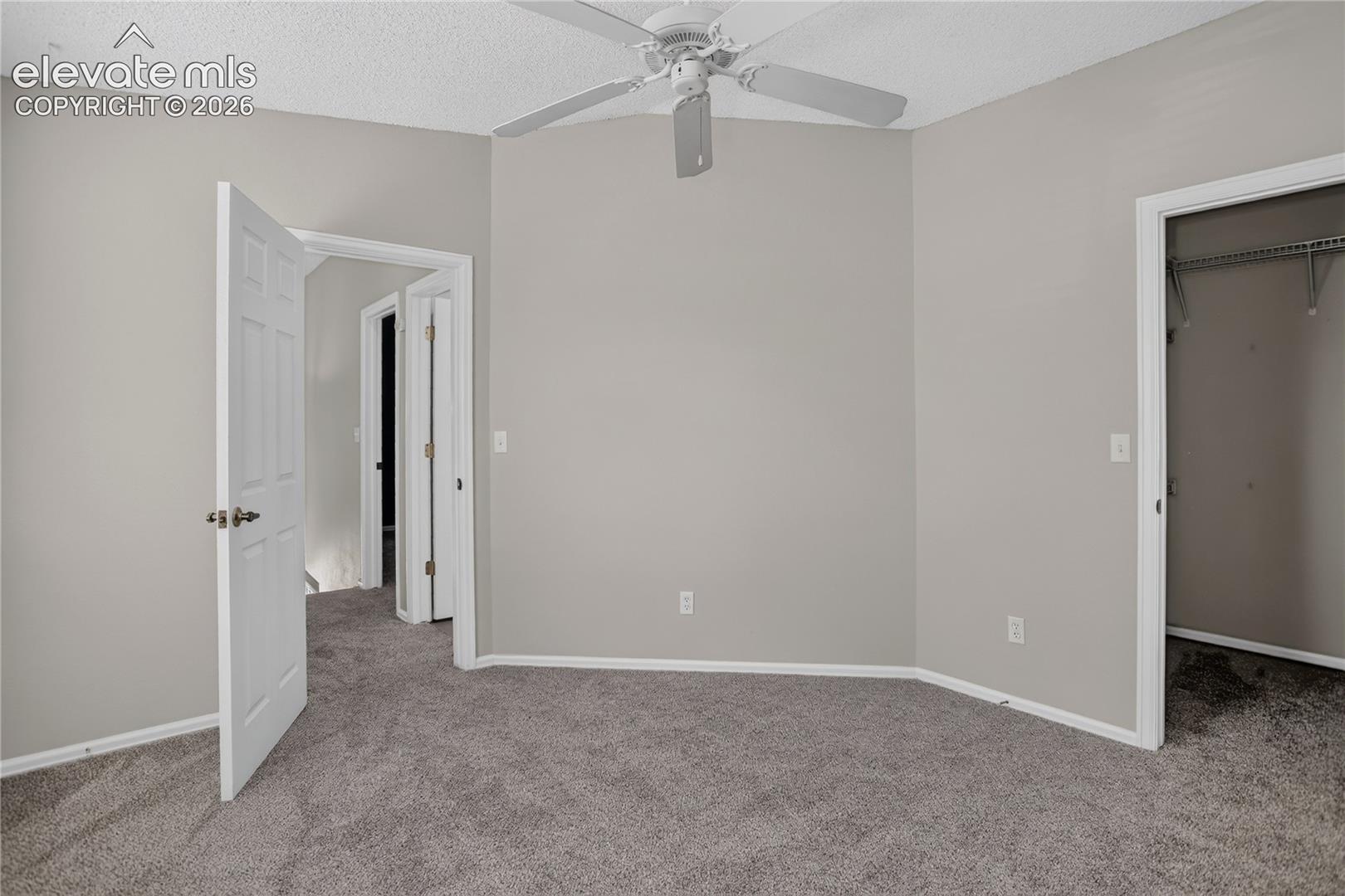 Listing photo 26 for 2932 Camino Cielo Court