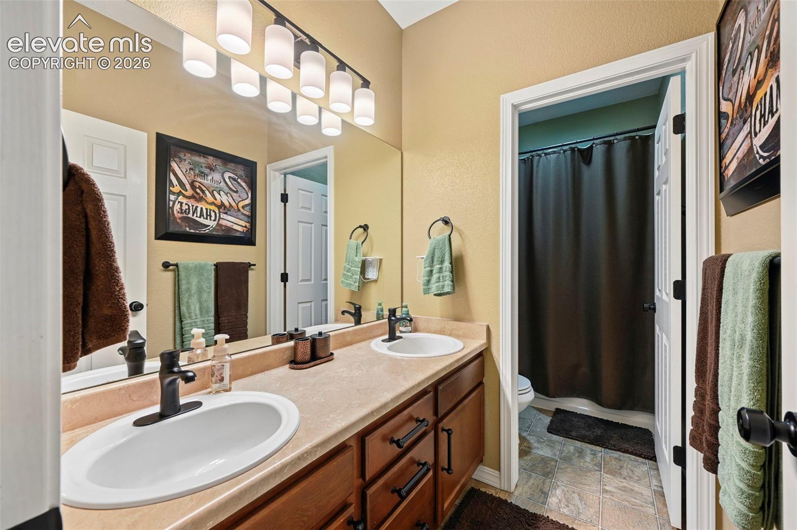 Listing photo 20 for 1702 Painter Drive