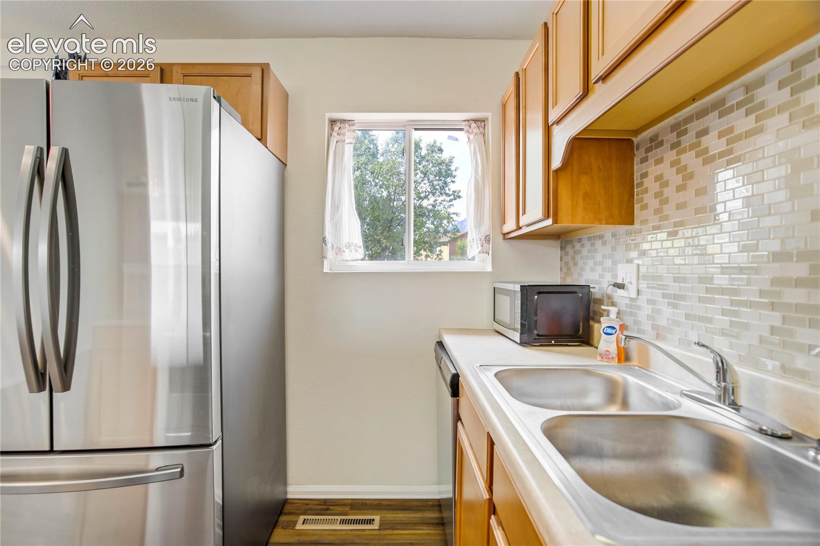 4340 Drummond Street, photo 14