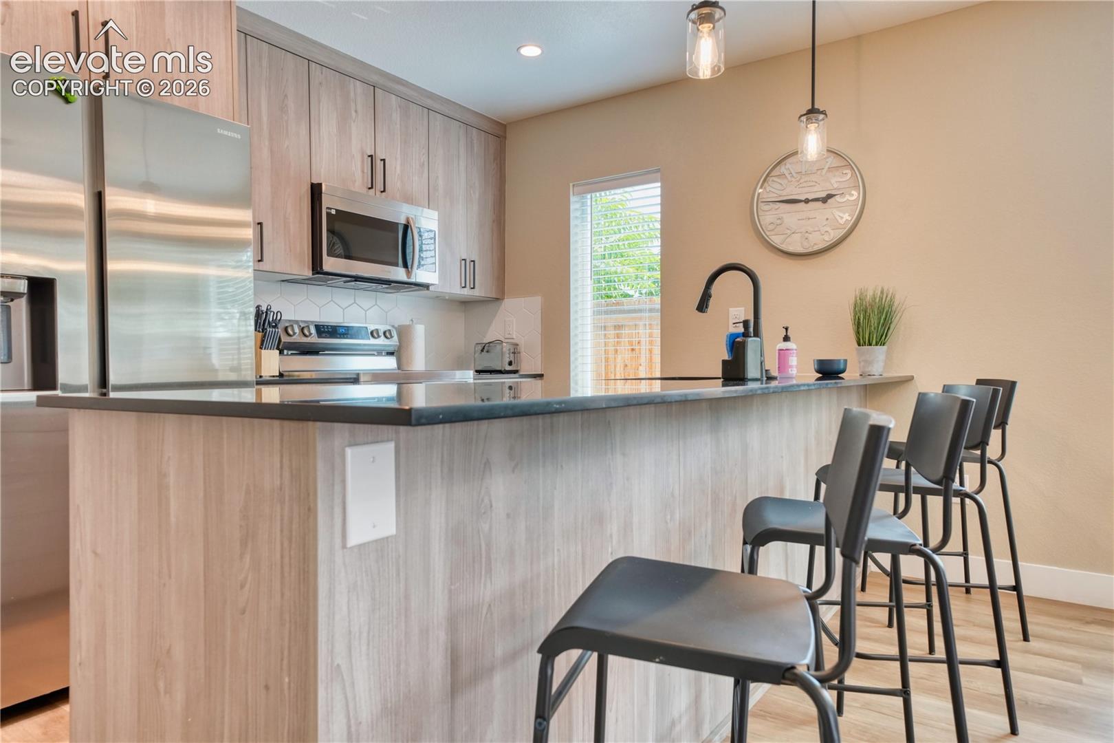 Listing photo 20 for 829 Kalamath Street