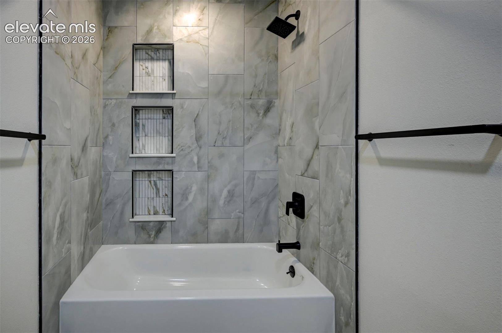 Listing photo 31 for 1018 Zodiac Drive