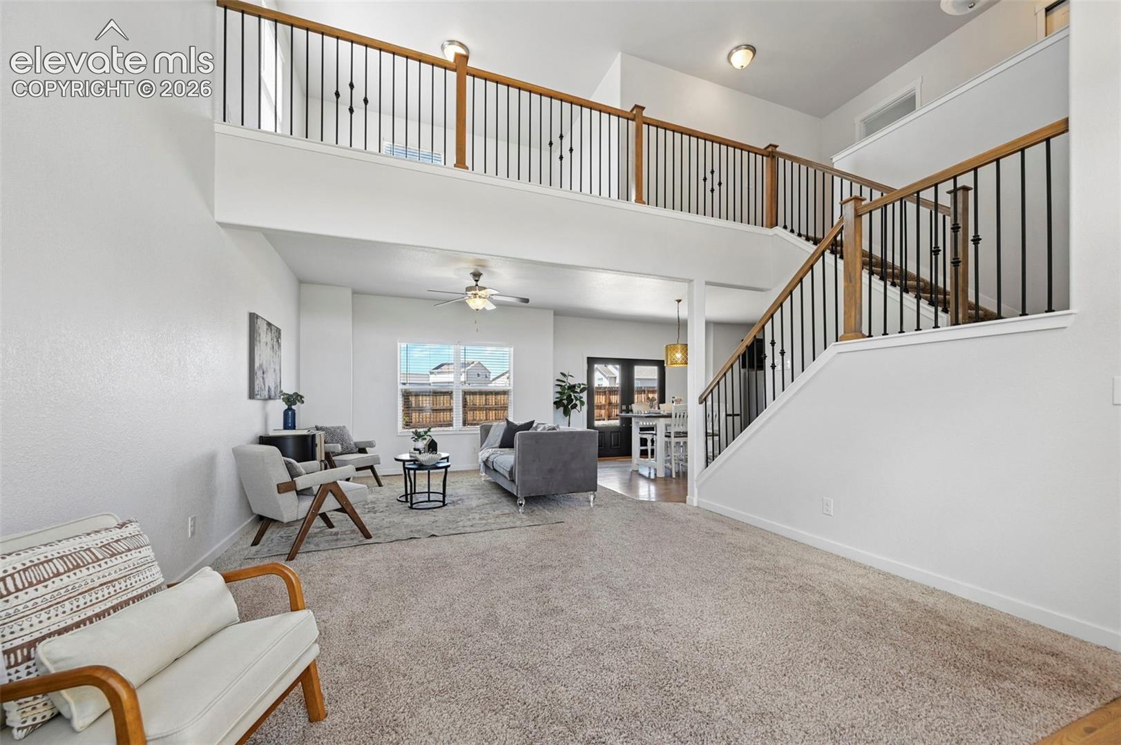 Listing photo 3 for 10112 Jaggar Way