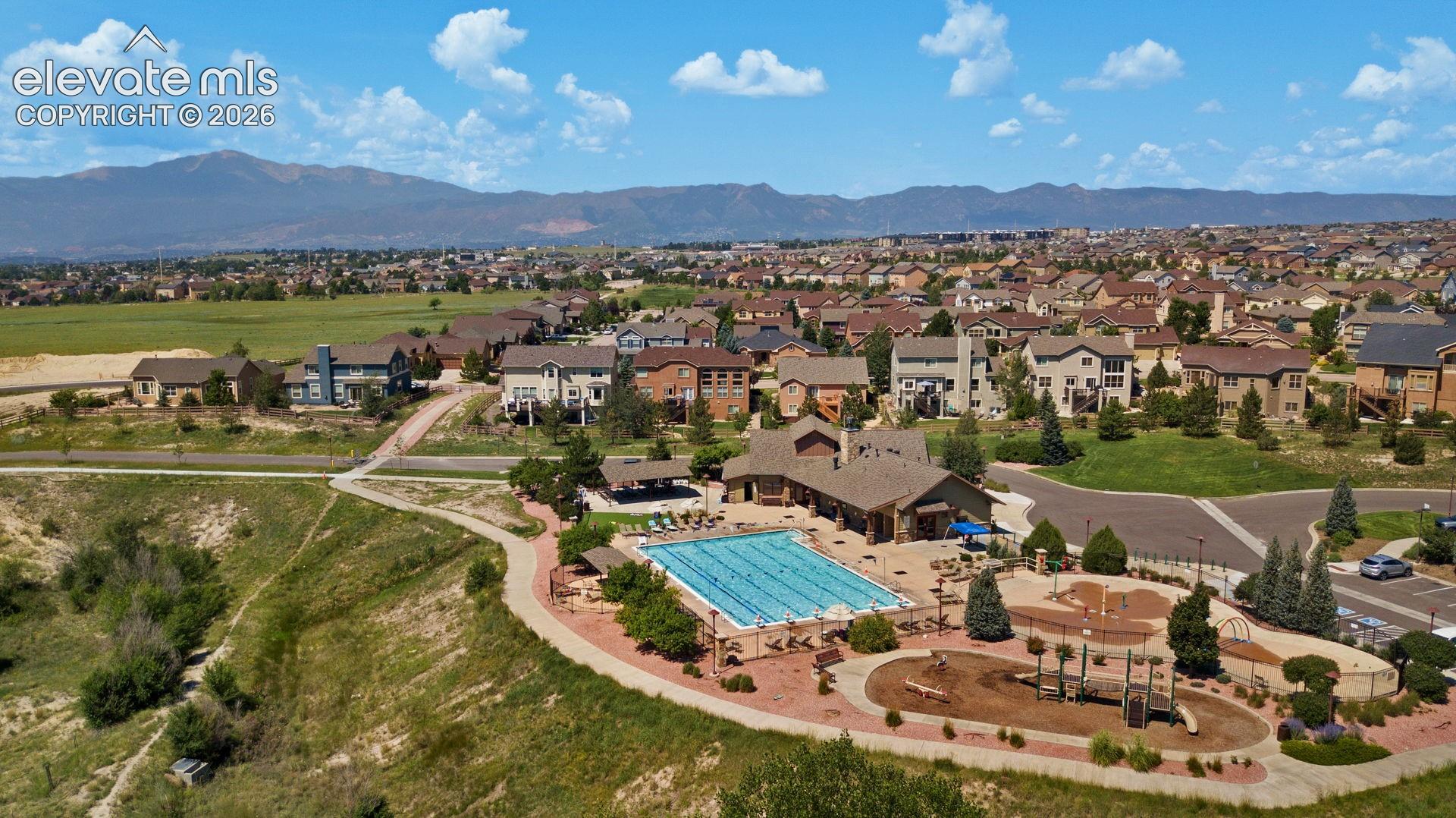 Listing photo 49 for 10651 Wolf Lake Drive