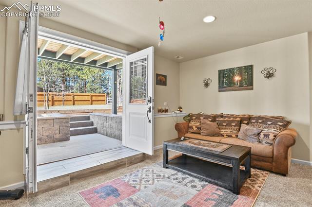 Listing photo 20 for 600 Spruce Street