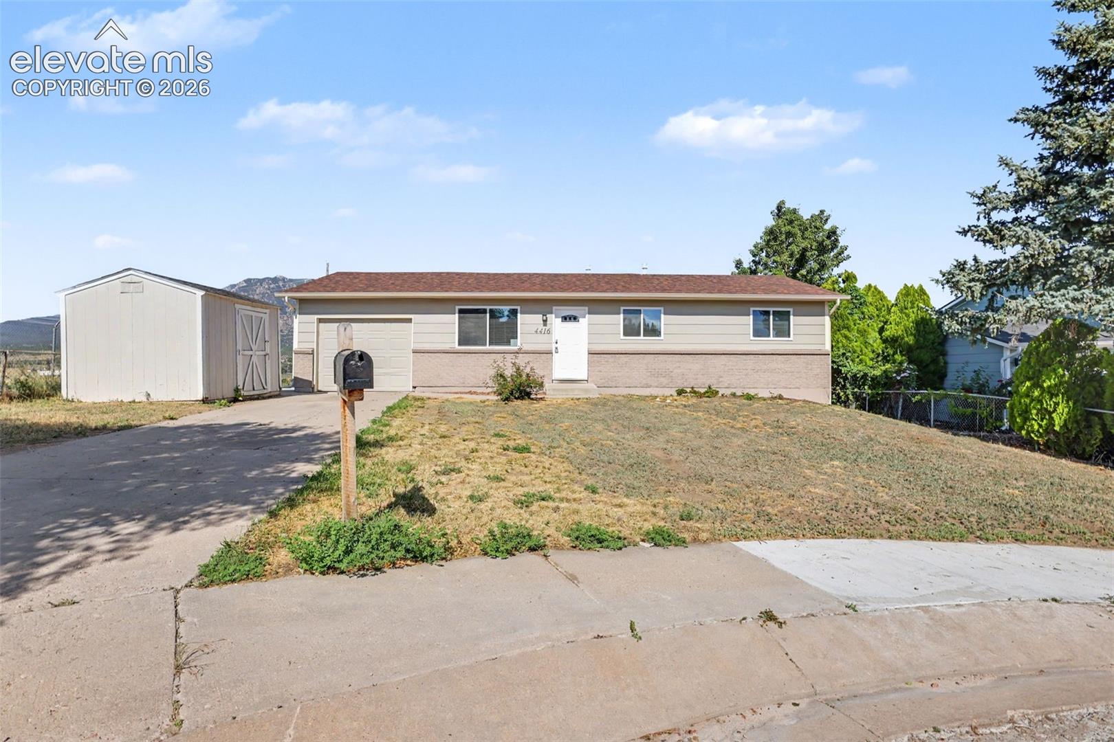 4416 Chamberlin NA