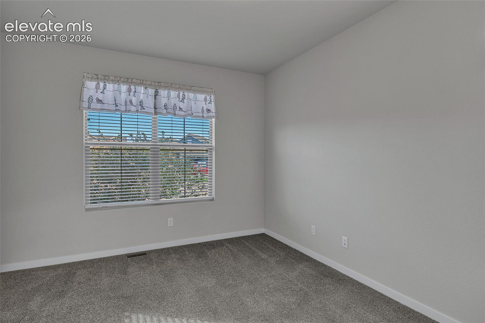 Listing photo 20 for 6327 Harney Drive