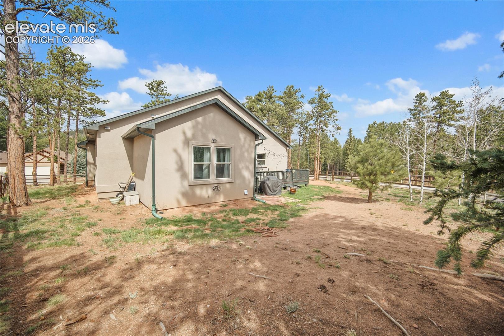 Listing photo 32 for 1101 Ptarmigan Drive
