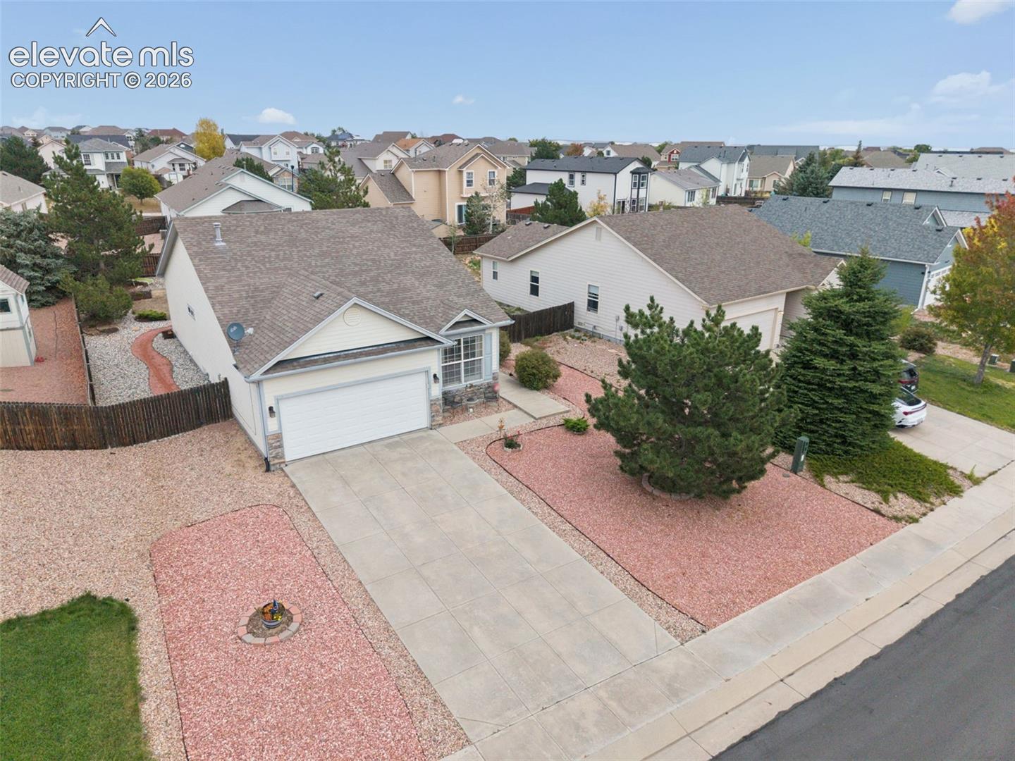 Listing photo 28 for 9351 Bethpage Road