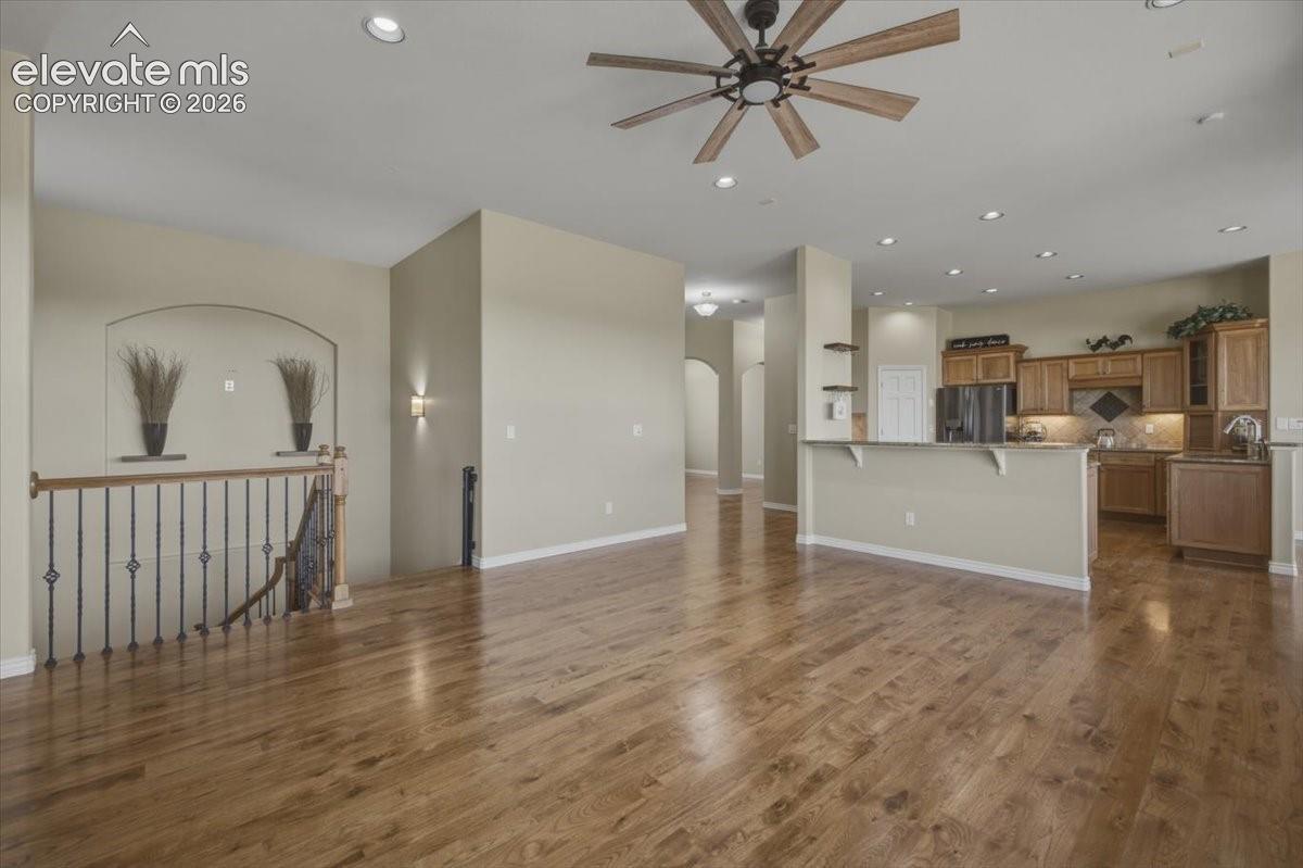 Listing photo 19 for 10862 Torreys Peak Way