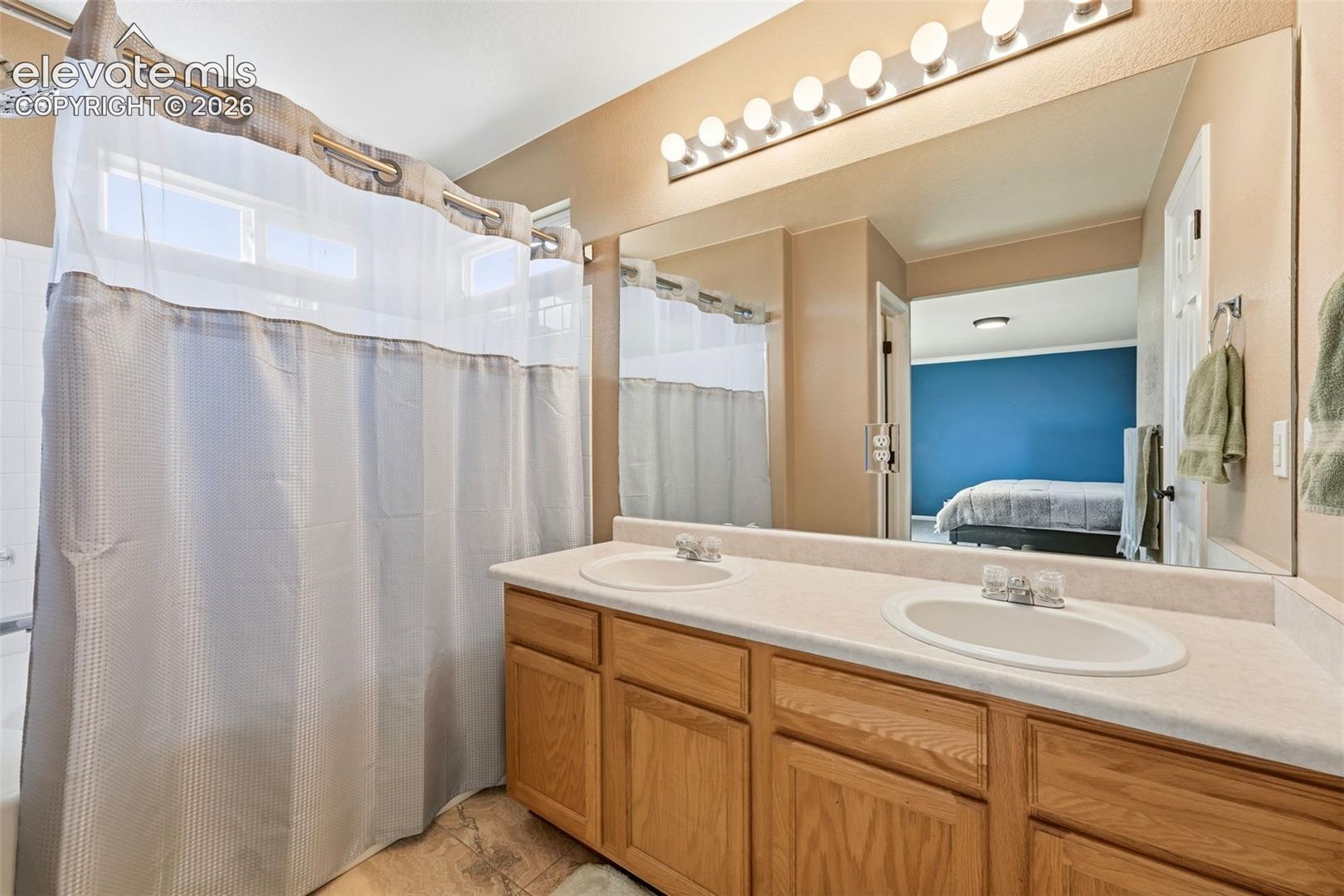 Listing photo 18 for 7105 Amber Ridge Drive