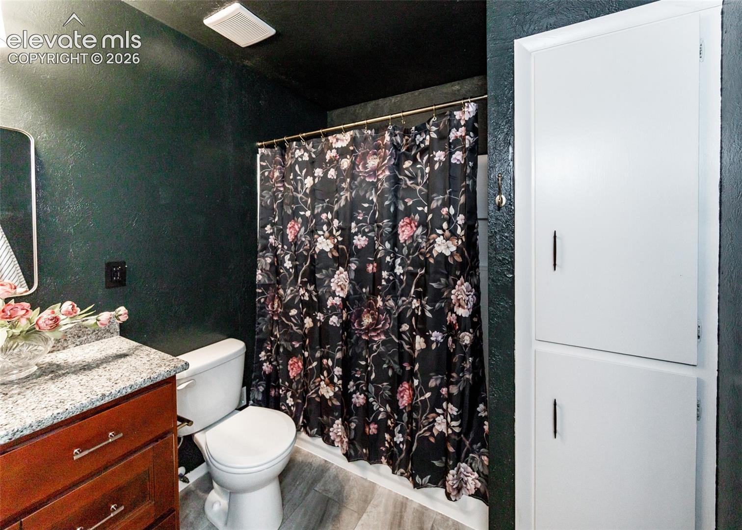 Listing photo 28 for 418 Eudora Street