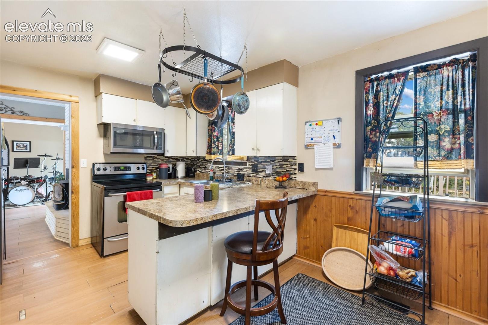 20 Westwood Drive, photo 10