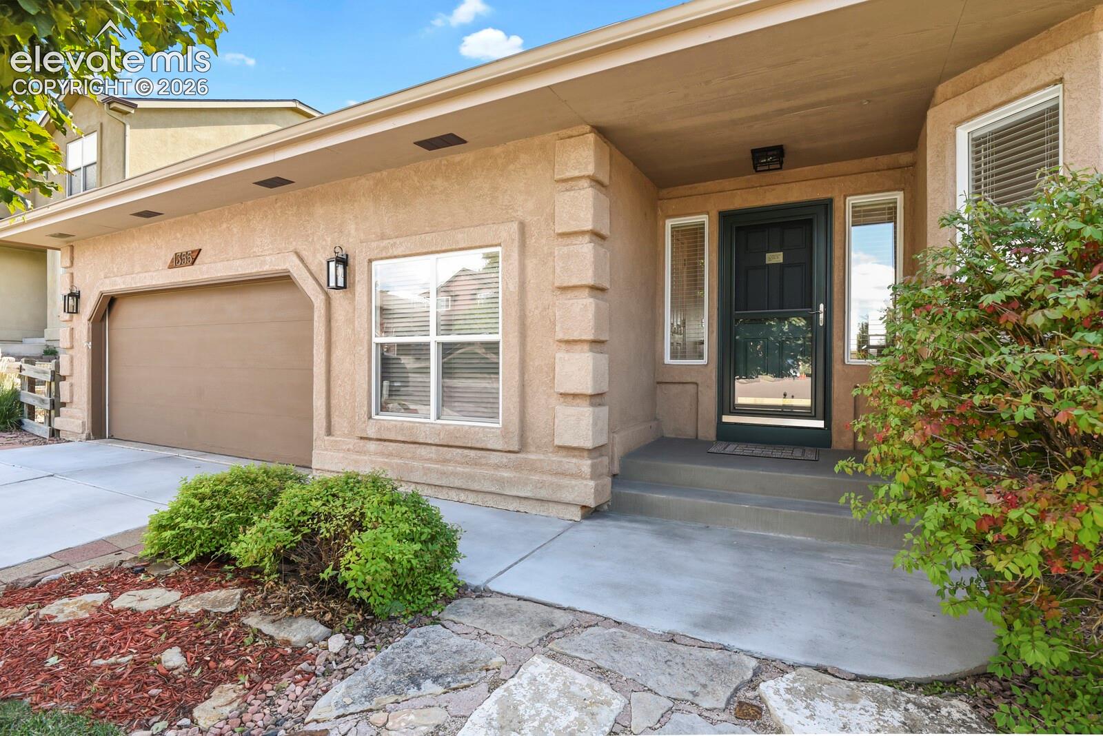 Listing photo 3 for 1355 Almagre Peak Drive