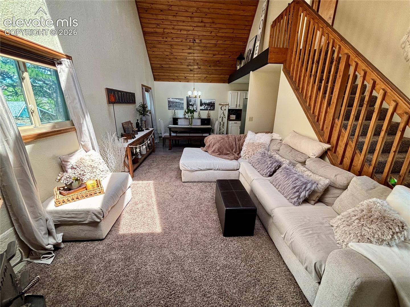 Listing photo 11 for 410 Hillcrest Avenue