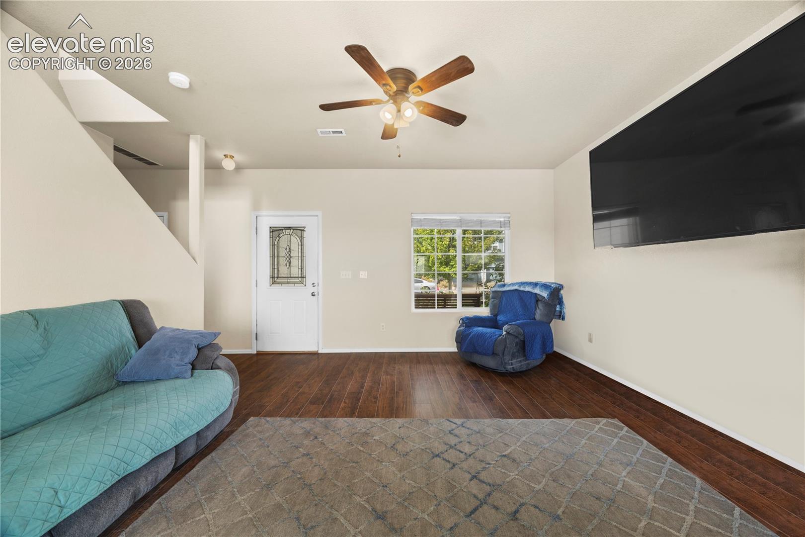 7569 Chenoa Court, photo 8