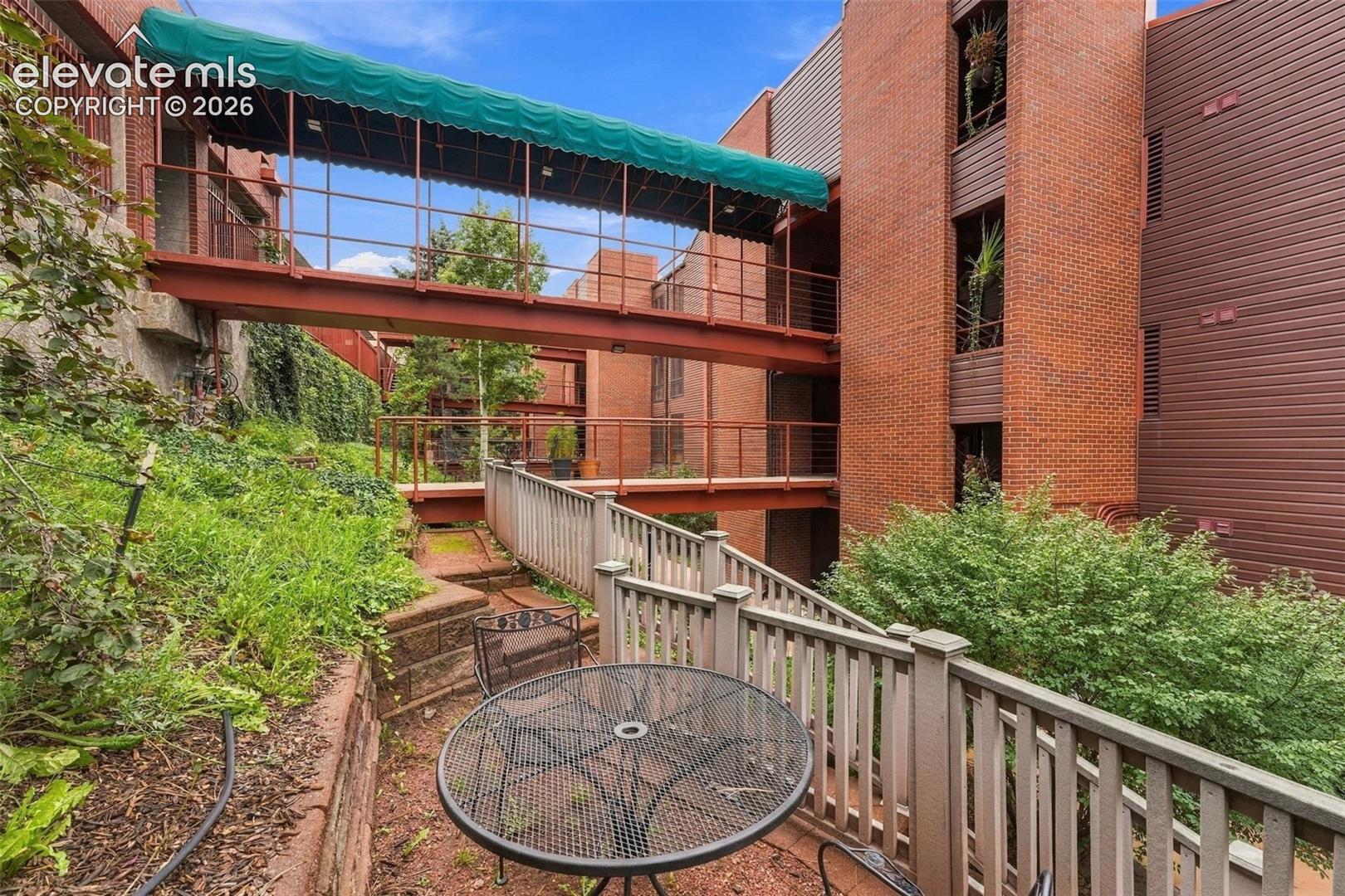 Listing photo 39 for 41 W Boulder Street