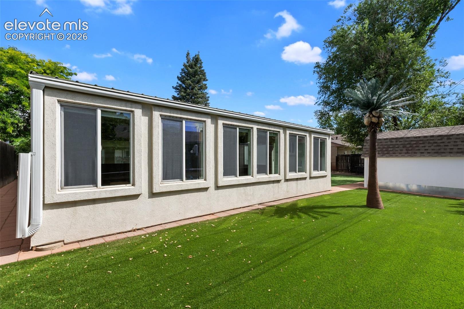 Listing photo 3 for 403 Shield Road