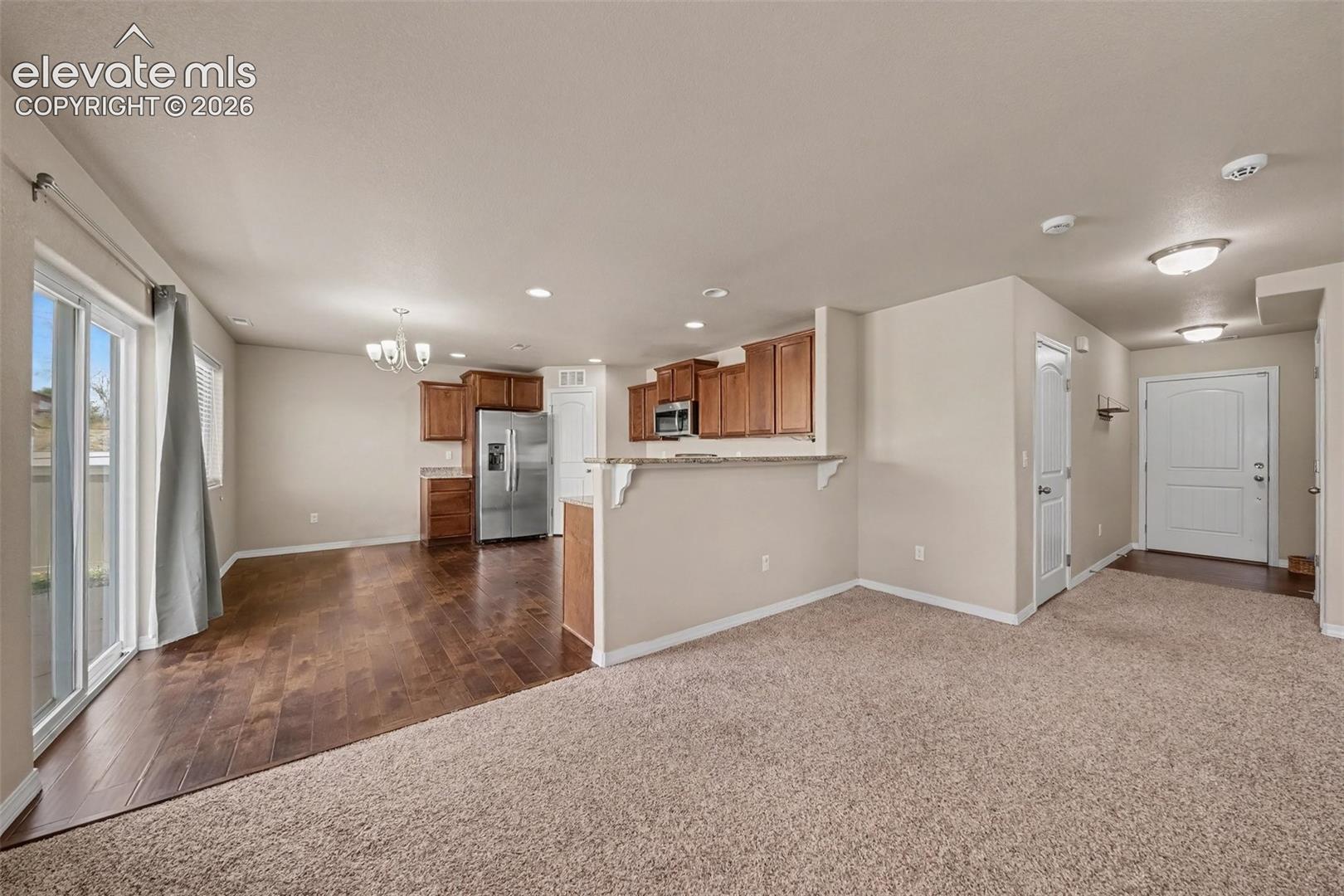 Listing photo 6 for 7444 Primavera Lane