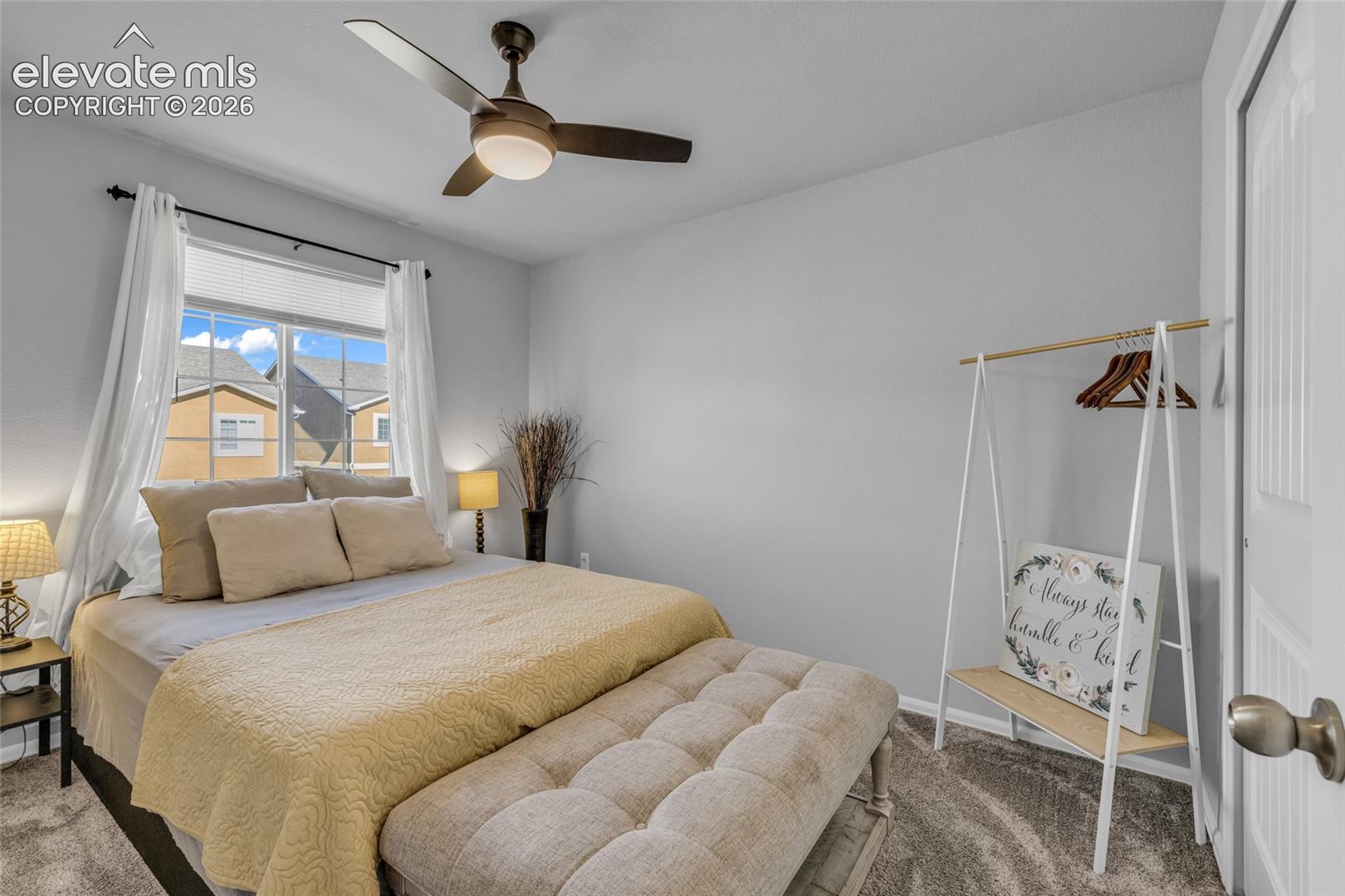 7649 Grand Fir Point, photo 18