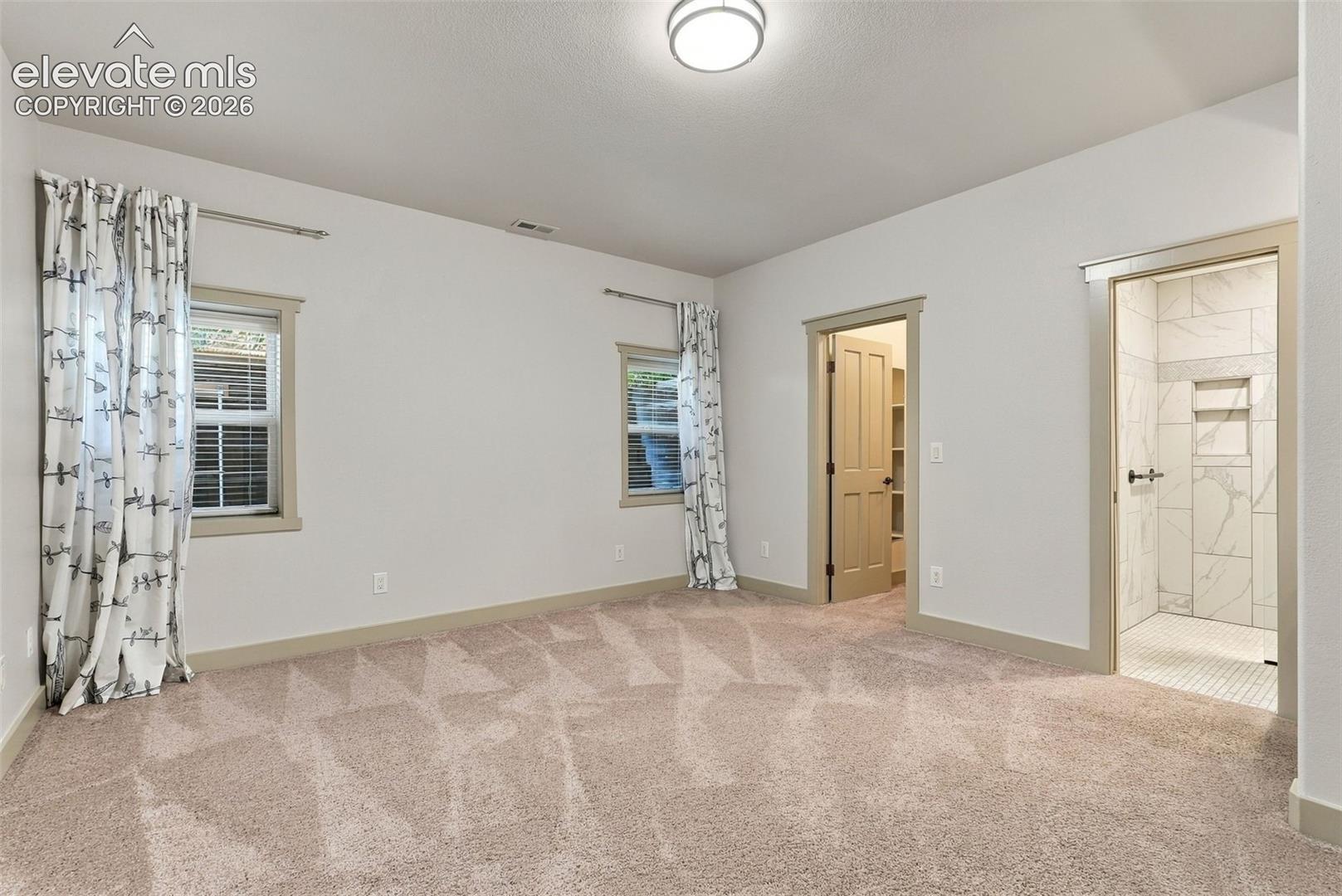 Listing photo 40 for 18825 Pagentry Place