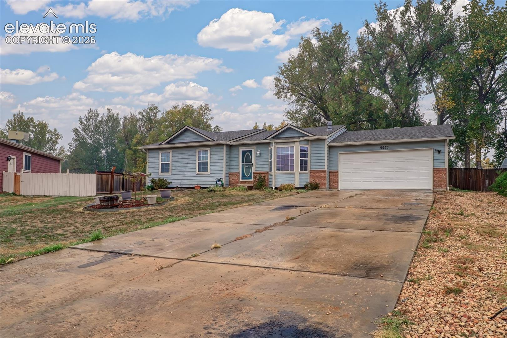 Listing photo 35 for 9650 Dutch Elm Drive