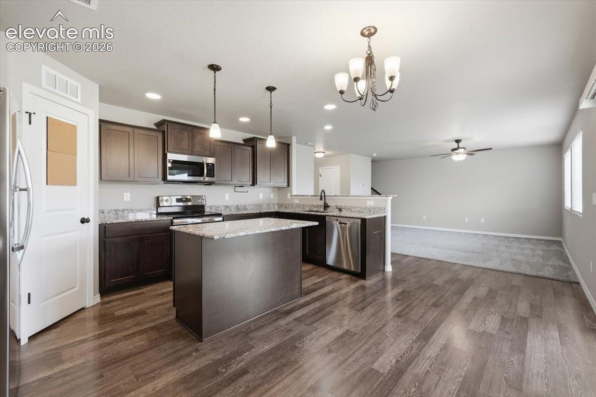 Listing photo 13 for 10958 Avena Road