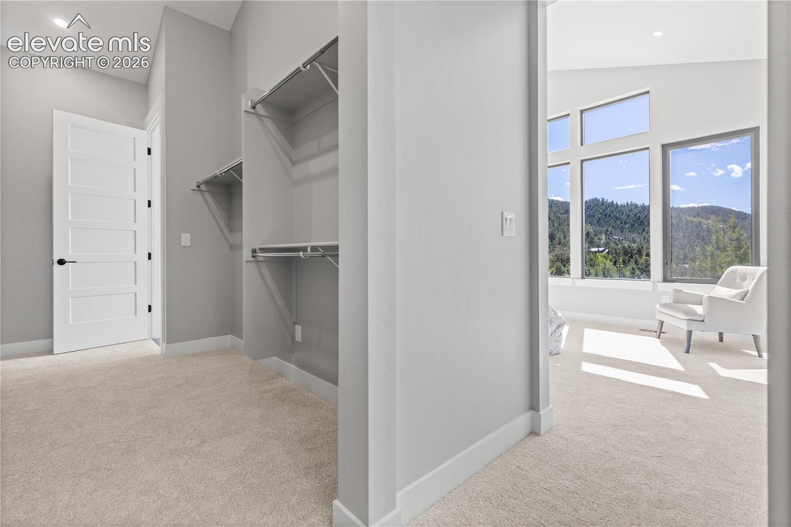 Listing photo 18 for 1405 Red Haven Place