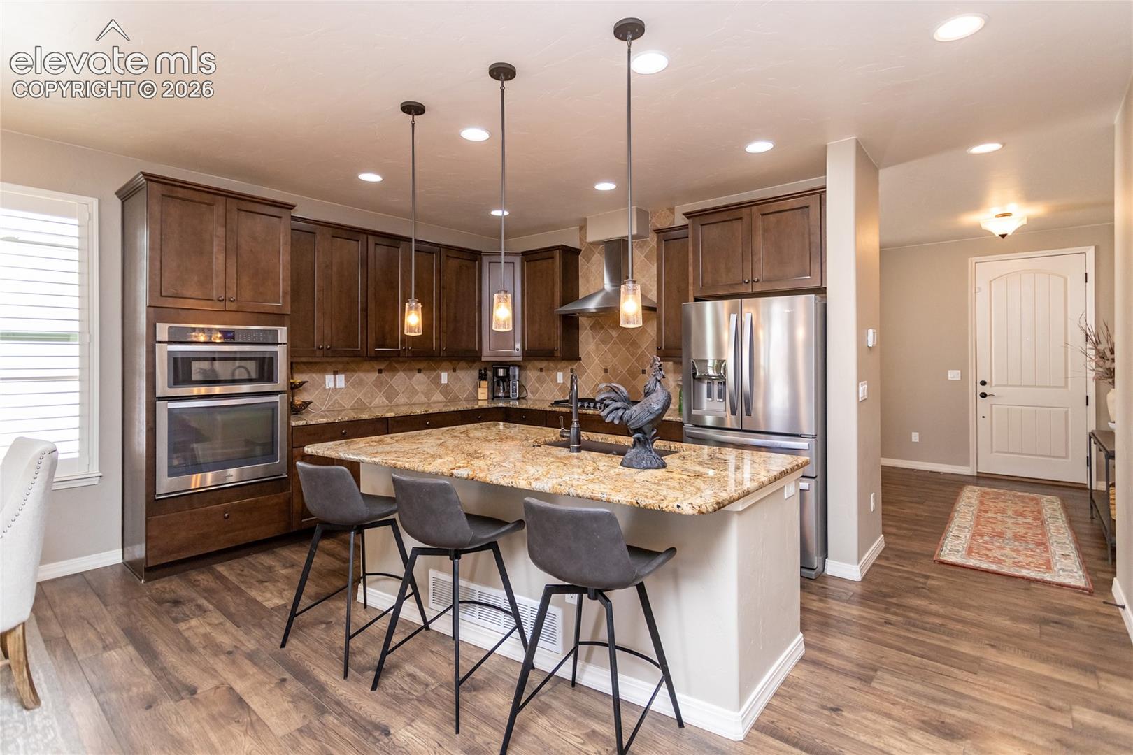 Listing photo 6 for 16352 Woodward Terrace