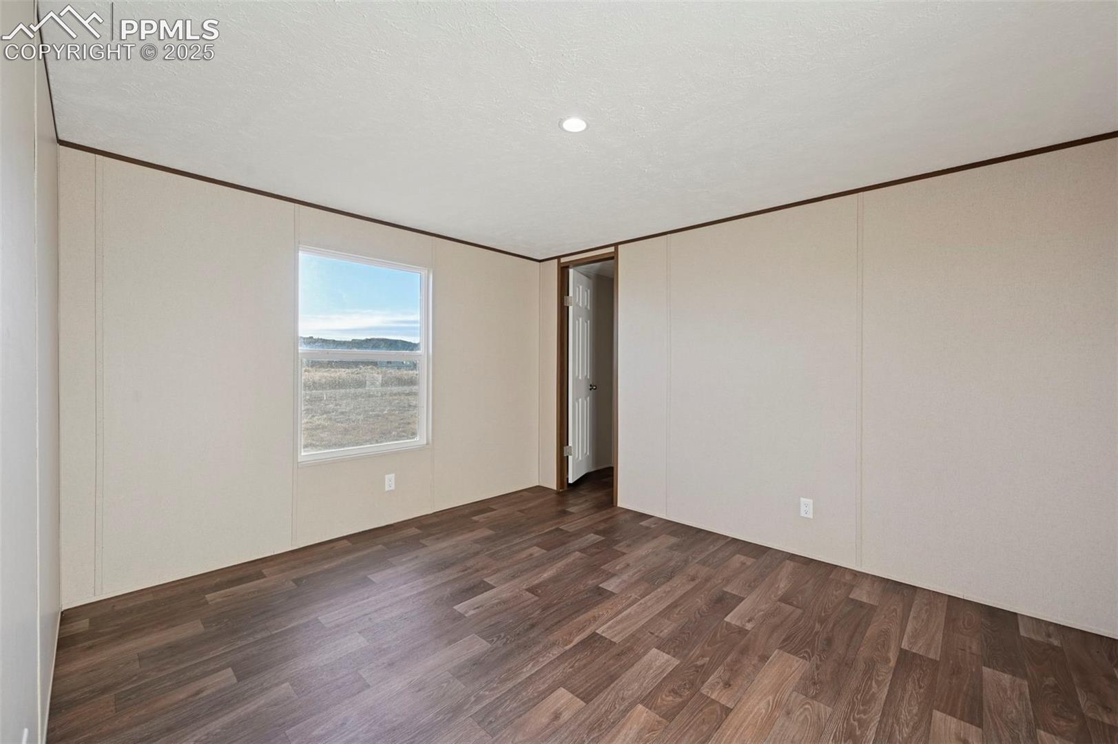 Listing photo 12 for 20585 Calle Pacifico Point