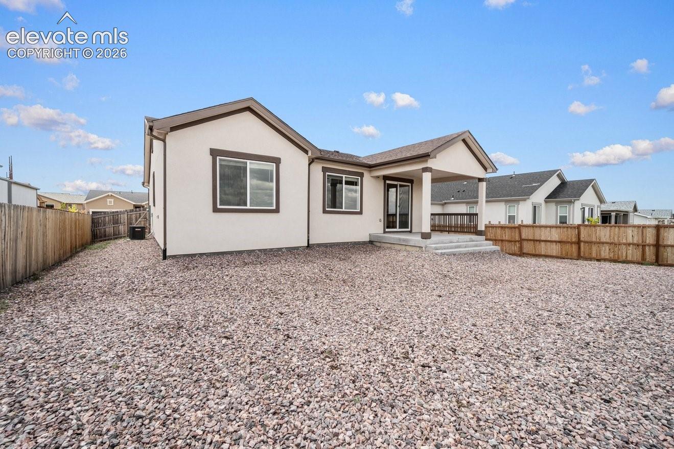 Listing photo 20 for 2209 Sunrise Lane