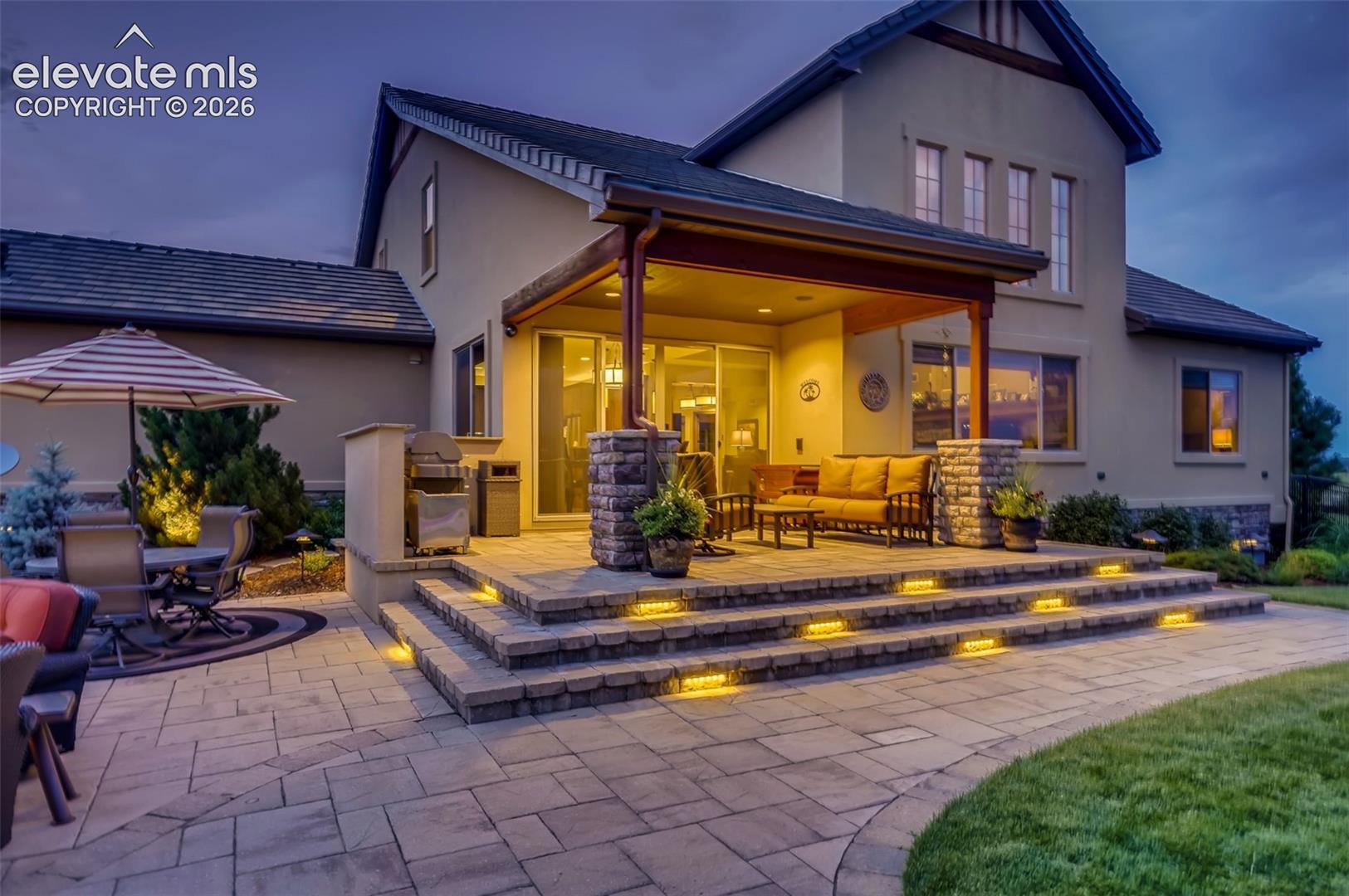 Listing photo 11 for 5671 Campina Way
