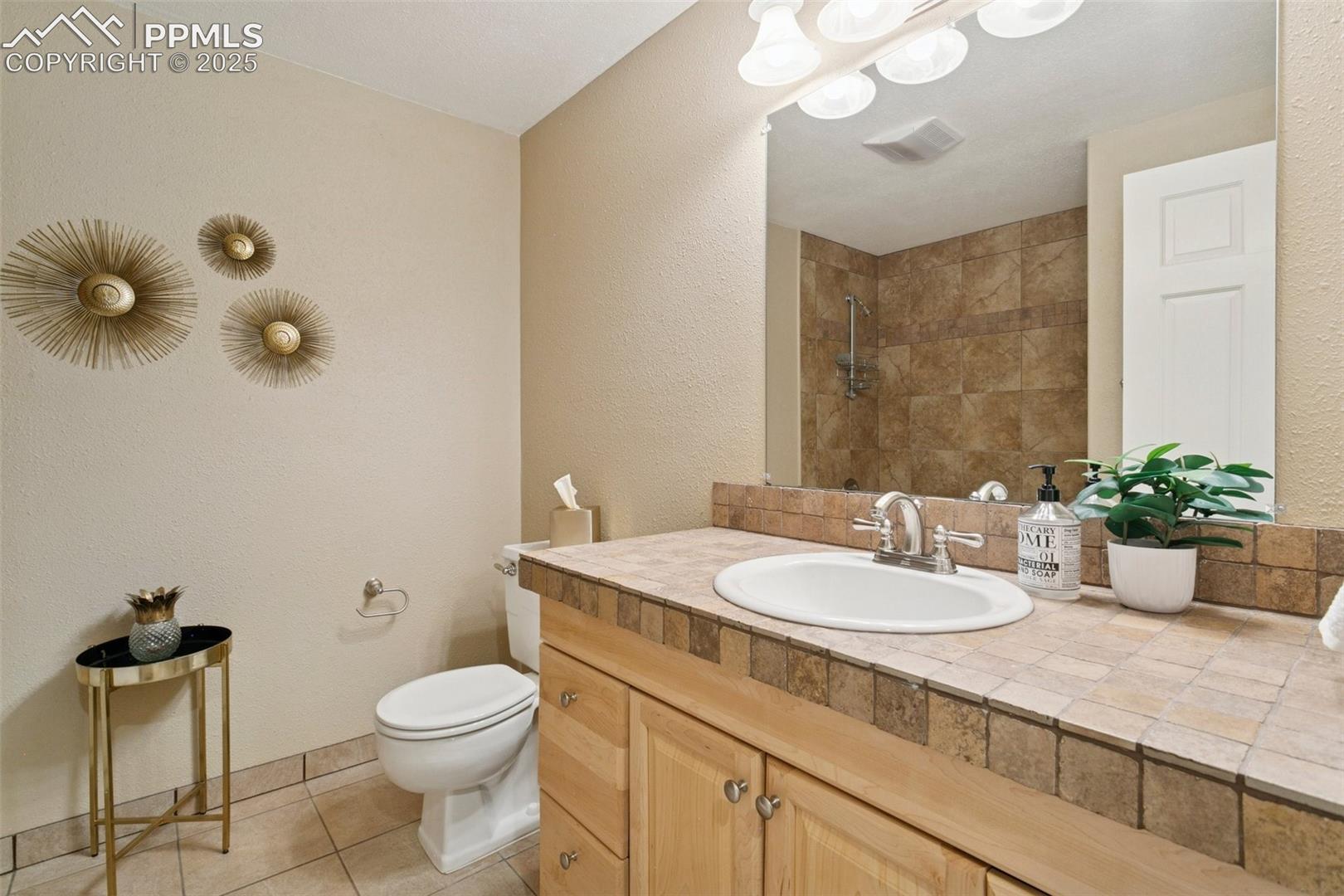 Listing photo 46 for 15510 Jessie Drive