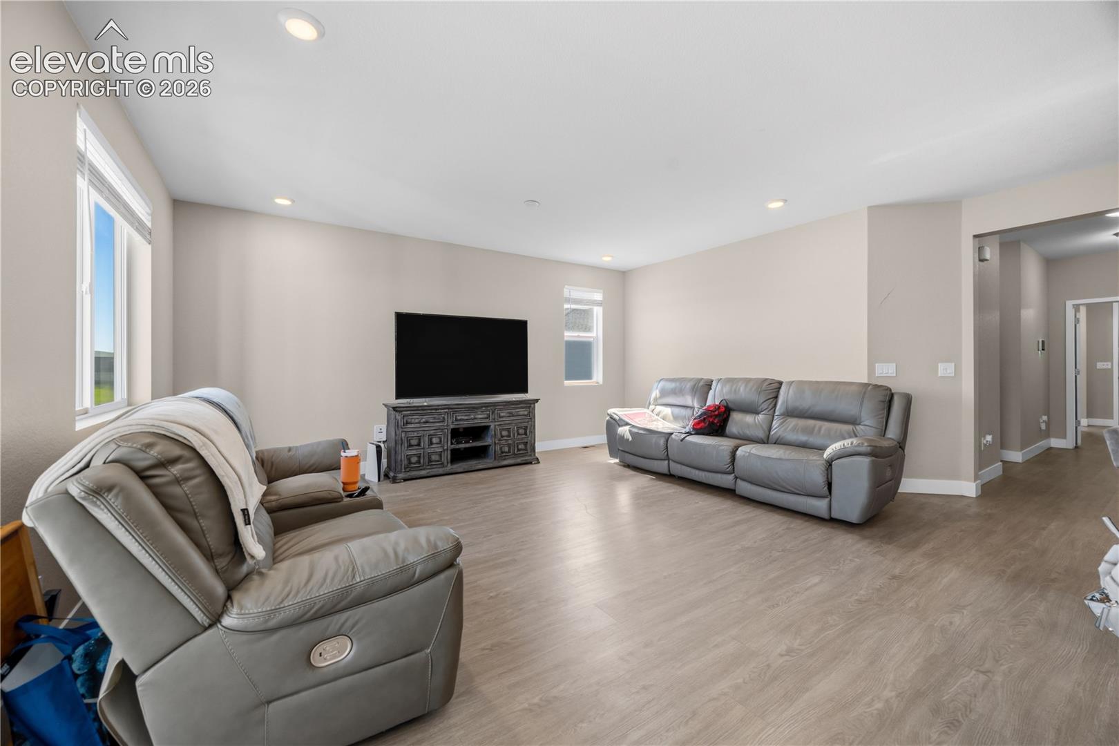 Listing photo 13 for 12620 Enclave Scenic Drive